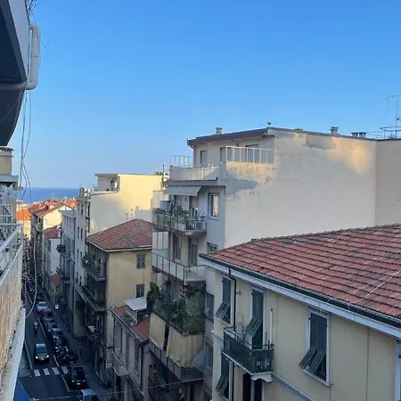 Apartman Sanremo Holiday *