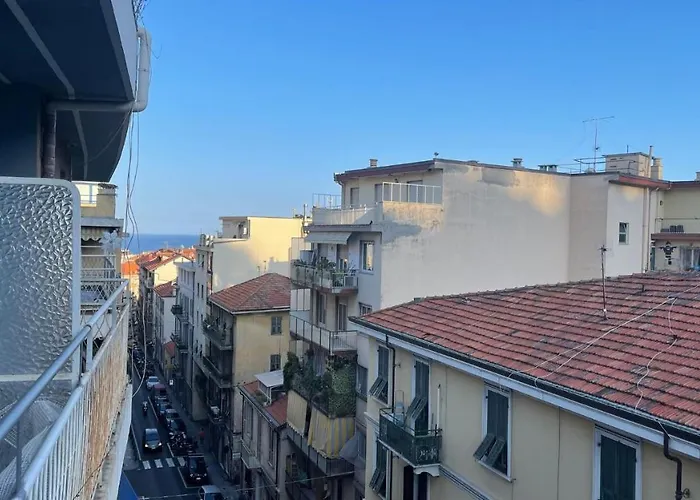 Apartment Sanremo Holiday *